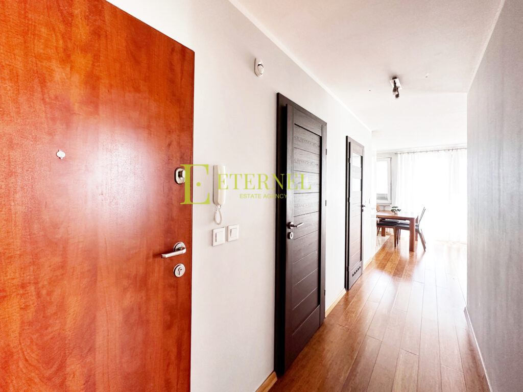 Продається 3-кімнатна квартира 59,5 м² в Kraków – готова до заселення! Будинок 2012 року з підземним гаражем