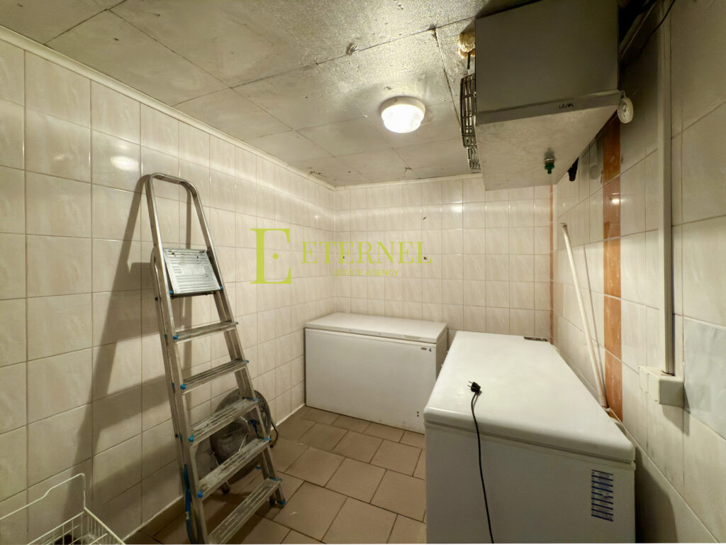 Готовий ресторан до оренди, 170 м² з повним професійним обладнанням та ліцензіями – входь і працюй!