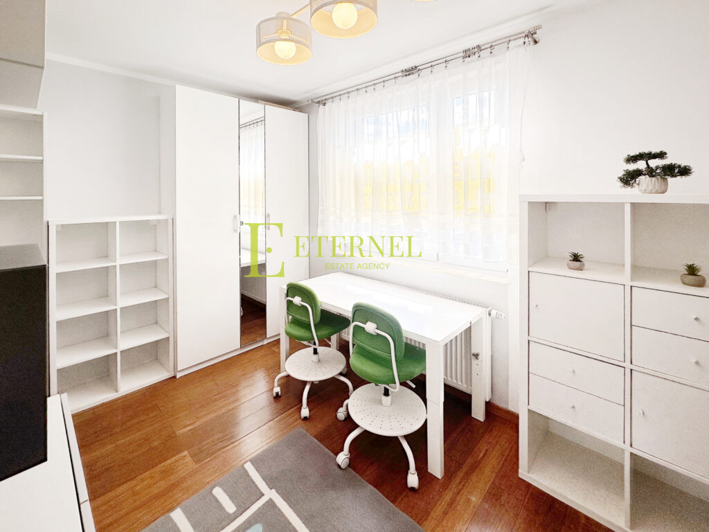 Продається 3-кімнатна квартира 59,5 м² в Kraków – готова до заселення! Будинок 2012 року з підземним гаражем