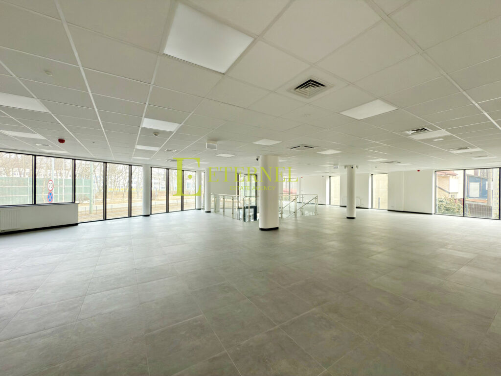 NEW PRICE – Kraków – Al. Jana Pawła II – Commercial Premises – 467.57 m²