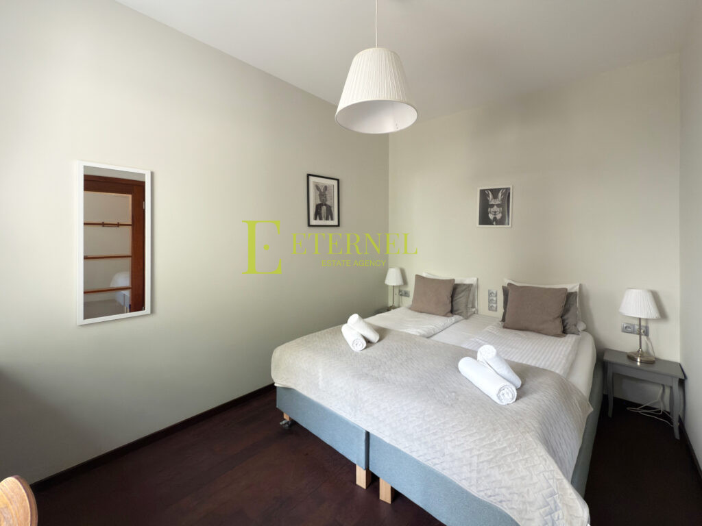 Продається 2-кімнатна квартира 72 м² з приватною терасою та садком у Starym Mieście – 2 паркомісця! Дуже гарний стан