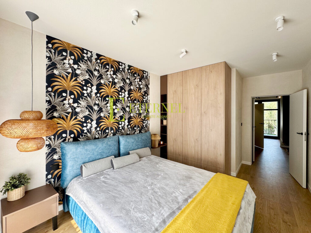 Елегантний дизайнерський апартамент 48 м² в престижному комплексі Młyny Mogilska 2022 року – 5 хв до Rynek, фітнес та кінозал!