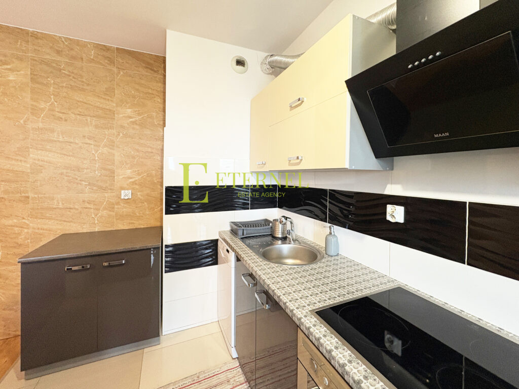 Кондиціонована студія 34м2 з гардеробом та балконом – вулиця Siewna, Perła Prądnika