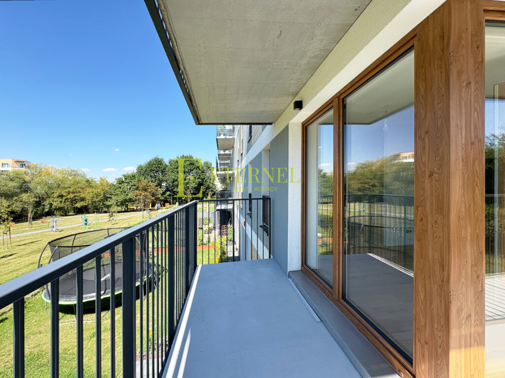 4-кімнатна квартира 76,5м2 з терасою в новому комплексі Czerwone Maki, Ruczaj