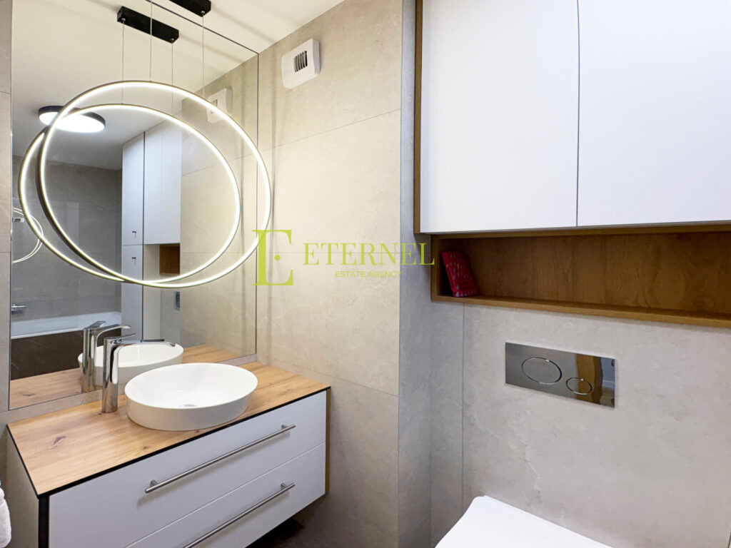 3-кімнатна квартира 73,6м2 готова до заселення на вулиці dr. Jana Piltza, Ruczaj, з гаражем