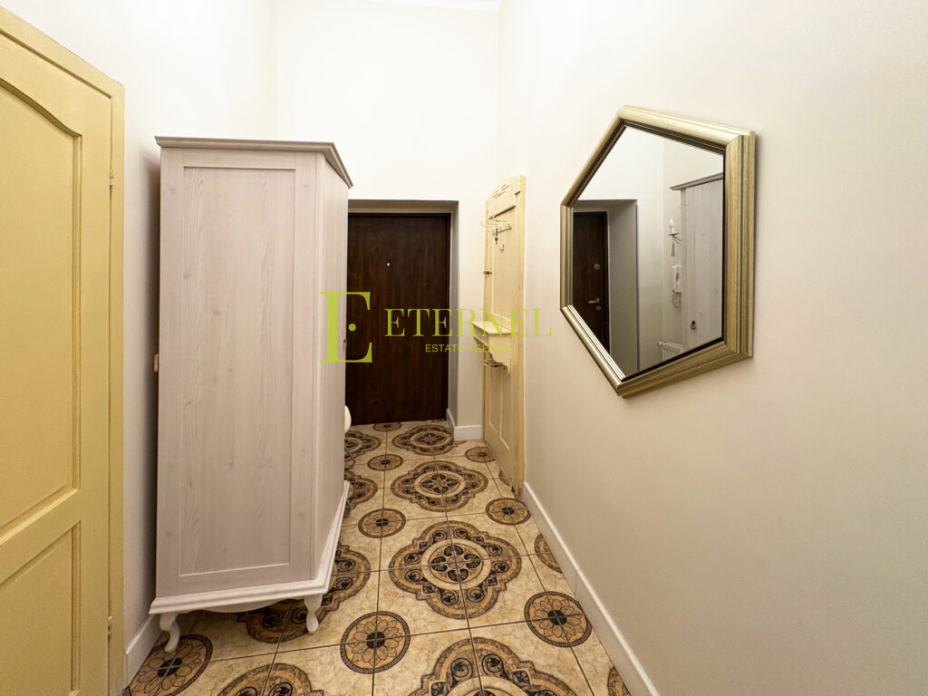 Затишні 70м2 з 3 кімнатами в центрі Kraków – супер локація біля Вісли