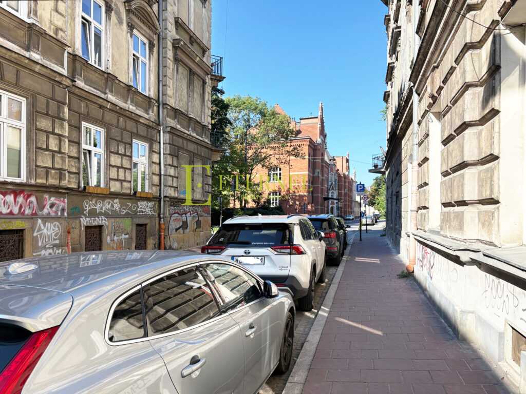 Затишні 70м2 з 3 кімнатами в центрі Kraków – супер локація біля Вісли