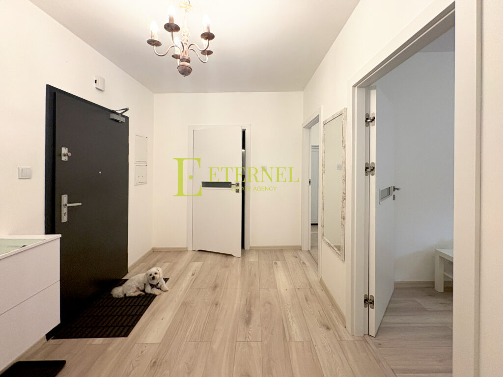 3-кімнатна квартира 74м2 з приватним садом – вулиця Bajeczna