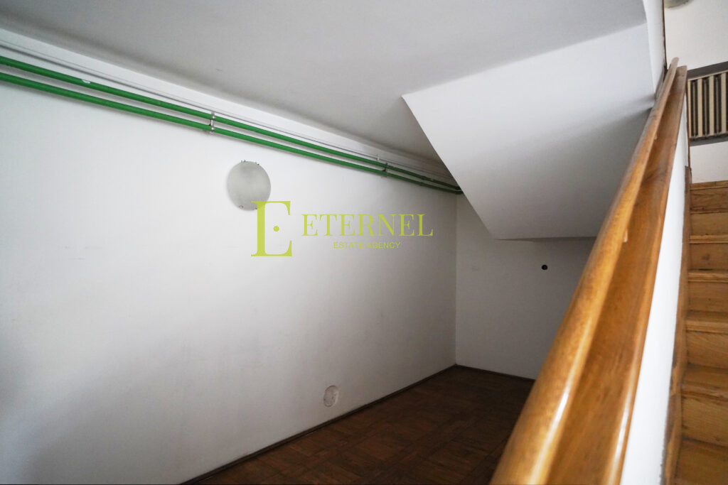 Przestronny dom 350m² z widokiem na lasy – Daszyńskiego