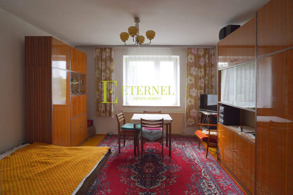 Działka z zabudowaniami 1370m² – Ziarkowa