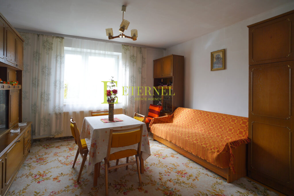 Działka z zabudowaniami 1370m² – Ziarkowa