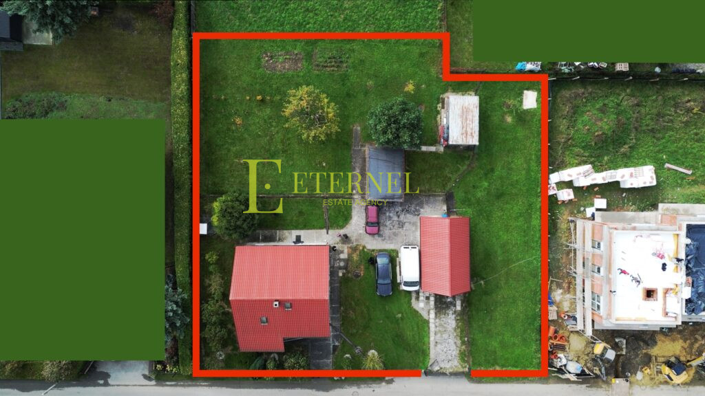 Działka z zabudowaniami 1370m² – Ziarkowa