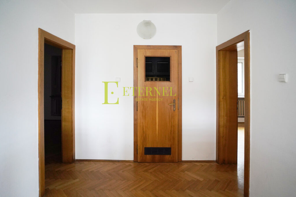 Przestronny dom 350m² z widokiem na lasy – Daszyńskiego