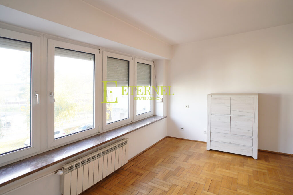 Przestronny dom 350m² z widokiem na lasy – Daszyńskiego