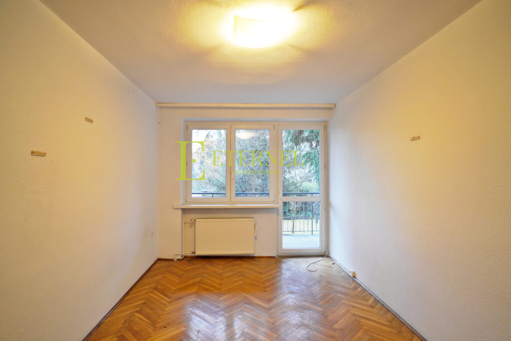 Unique apartment 102.83m² + independent apartment + garage – Officers' Estate