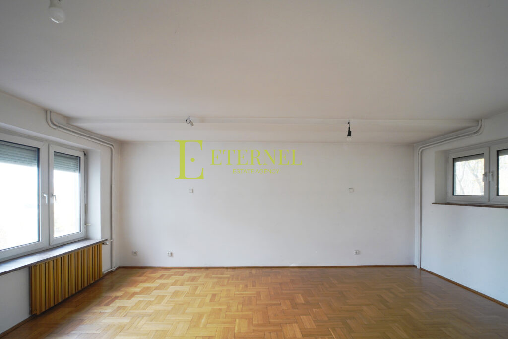 Przestronny dom 350m² z widokiem na lasy – Daszyńskiego