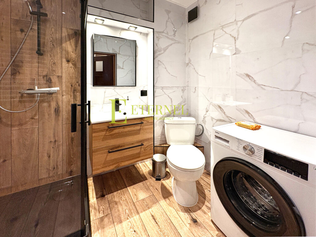 4-pokojowe mieszkanie z tarasem i ogródkiem – ul. Okulickiego