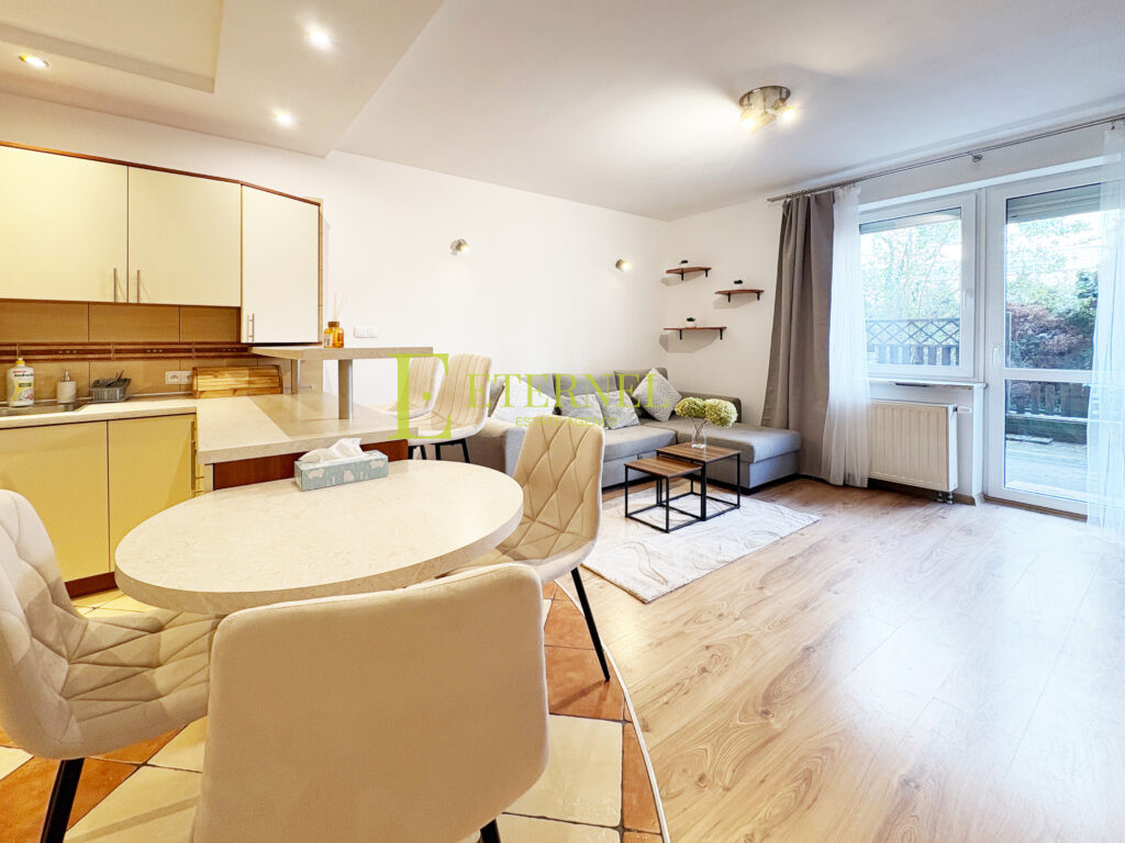 4-pokojowe mieszkanie z tarasem i ogródkiem – ul. Okulickiego