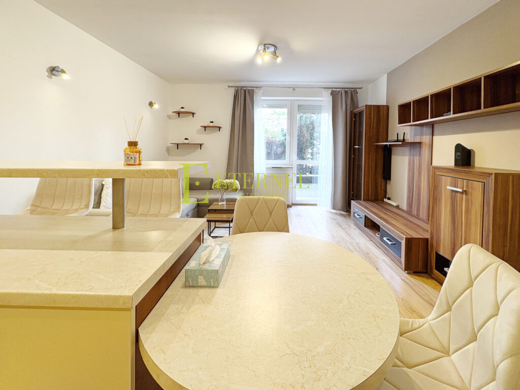 4-pokojowe mieszkanie z tarasem i ogródkiem – ul. Okulickiego