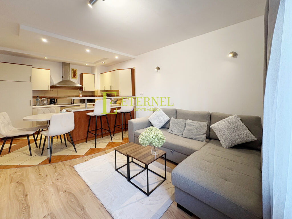 4-pokojowe mieszkanie z tarasem i ogródkiem – ul. Okulickiego