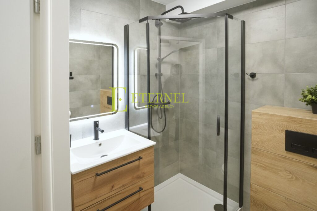 Mieszkanie 2-pokojowe po remoncie 26,7m2 – Os. Na Stoku