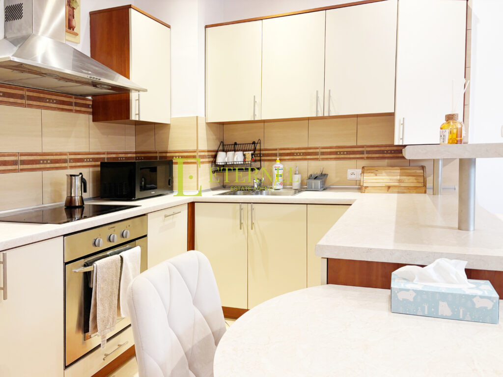 4-pokojowe mieszkanie z tarasem i ogródkiem – ul. Okulickiego