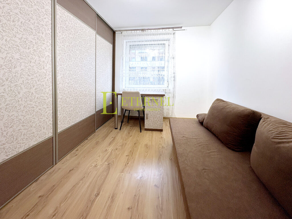 4-pokojowe mieszkanie z tarasem i ogródkiem – ul. Okulickiego