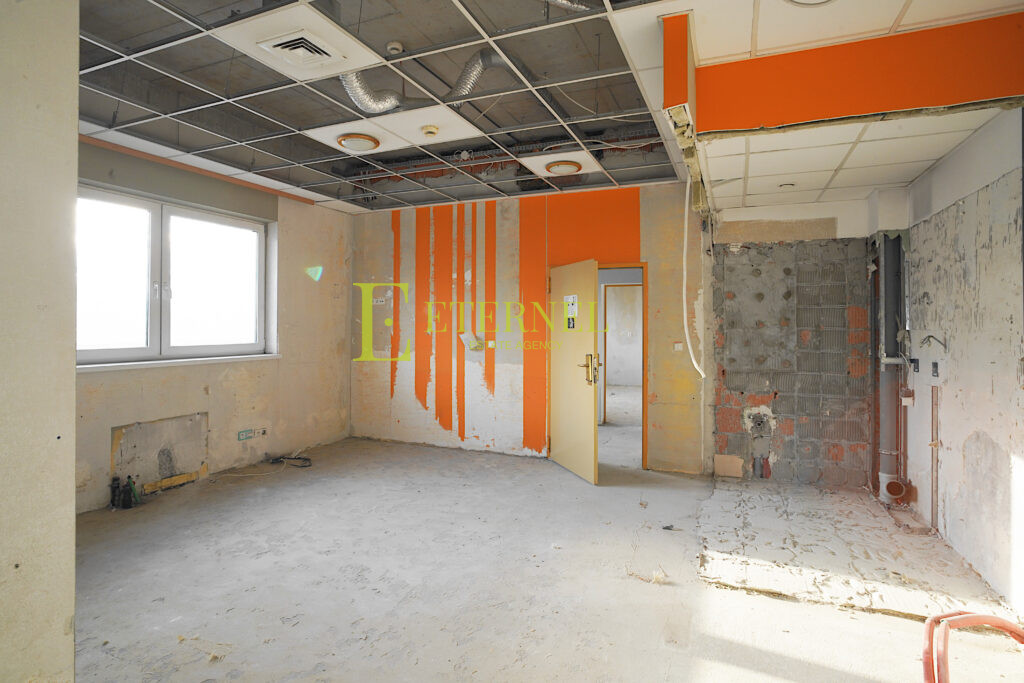 Przestronny lokal dla inwestorów i deweloperów 1 415,86m2 – ul. Bratysławska