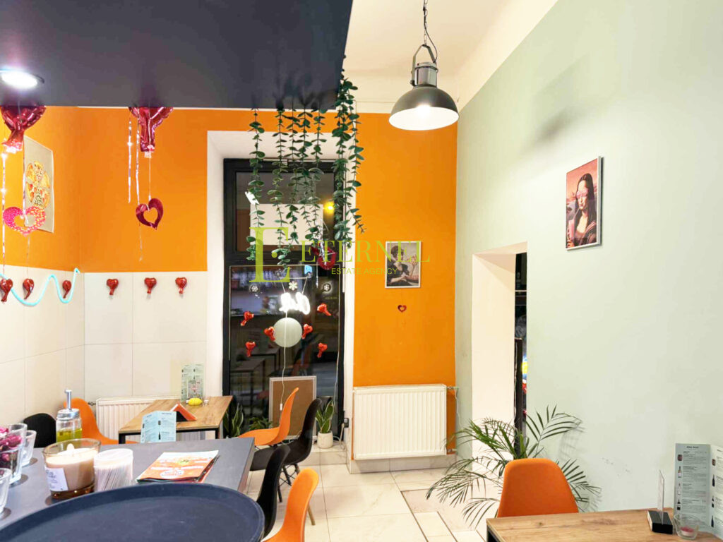 Gotowy lokal gastronomiczny do przejęcia 94m2 – ul. Bolesława Limanowskiego