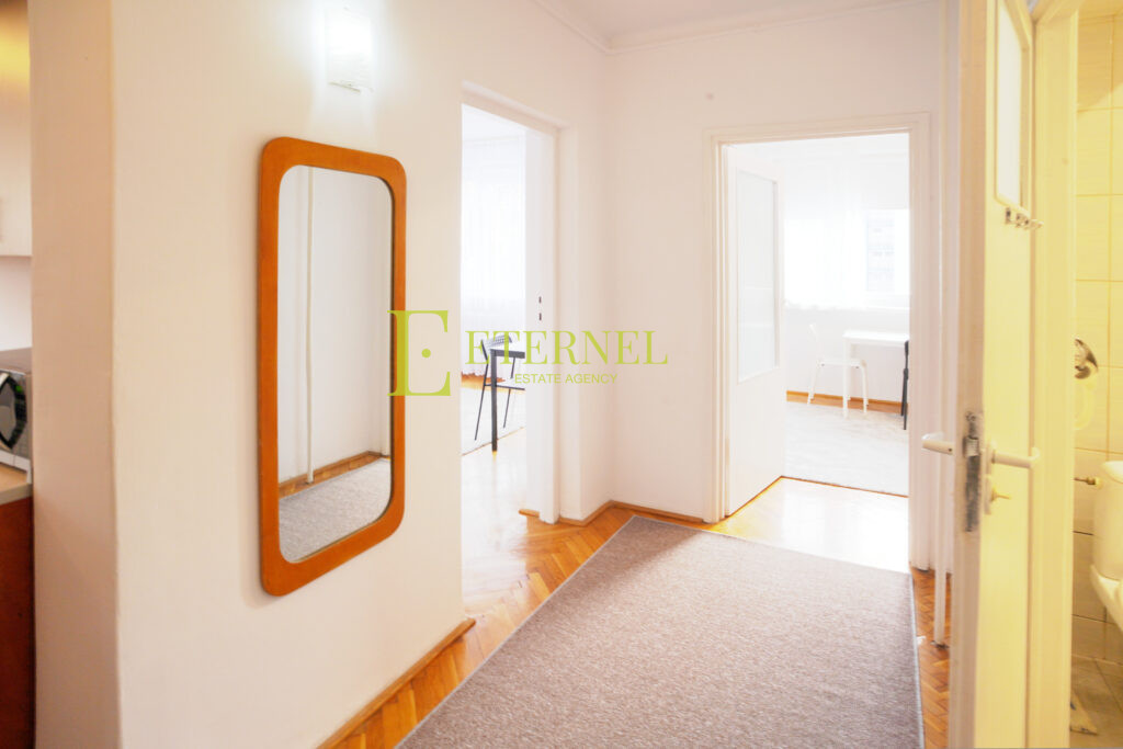 Przestronne mieszkanie 2-pokojowe 52m2 z piwnicą – Os. Kolorowe, Nowa Huta