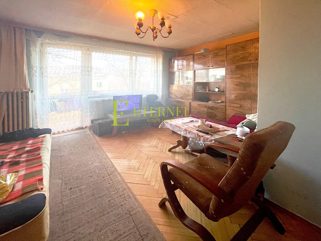 Ciekawa kawalerka 25m2 z francuskim balkonem – Os. Jagiellońskie, Bieńczyce