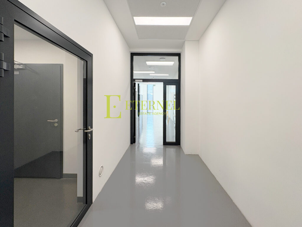 Винятковий комерційний простір 284м2 з терасою 200м2 – вул. Chełmska