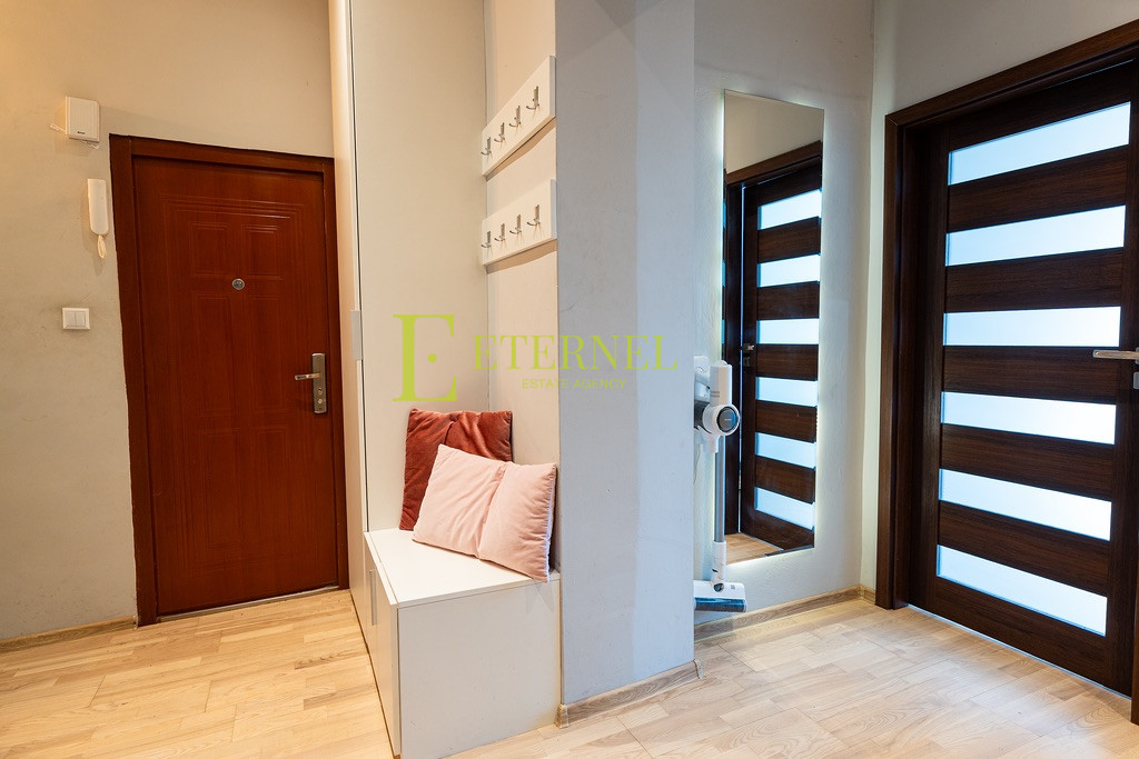 Mieszkanie 3-pokojowe z piwnicą 40m2 – al. 29 Listopada, Prądnik Czerwony