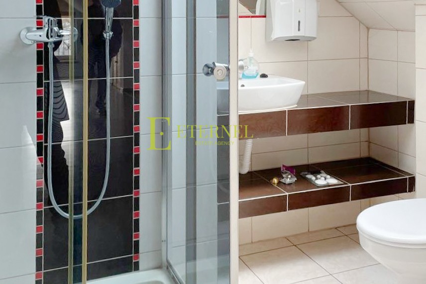 Wielofunkcyjny obiekt użytkowy 350 m2 z halą garażową na wynajem – ul. Strumienna, Kraków, Łagiewniki