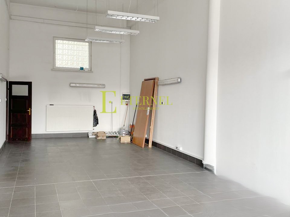 Wielofunkcyjny obiekt użytkowy 350 m2 z halą garażową na wynajem – ul. Strumienna, Kraków, Łagiewniki