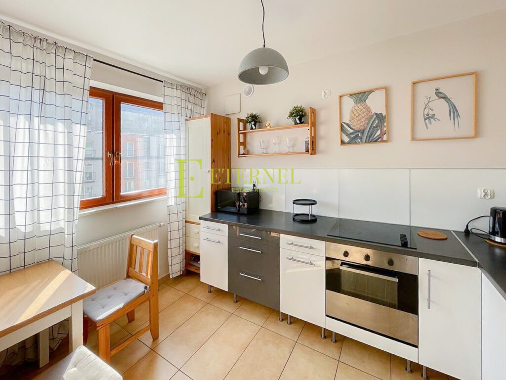 Kawalerka z osobną kuchnią 30m2 – ul. Kijowska 57 | Kraków