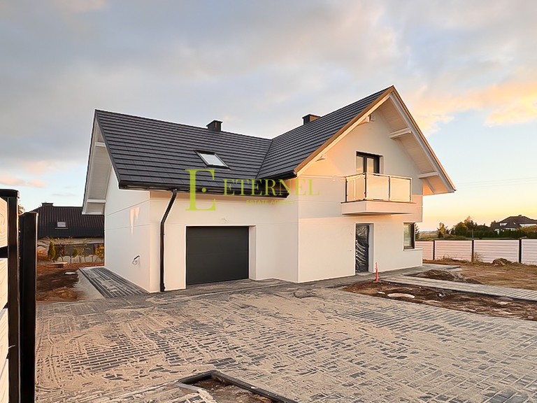 Dom jednorodzinny w wysokim standardzie 155m2 | działka 8 arów | Brzozówka