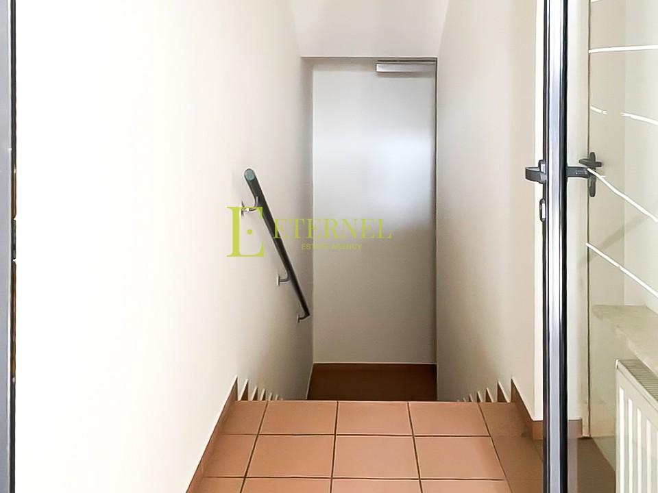 Powierzchnia biurowo-usługowa 230m2 + piwnice 600m2 | ul. Grzegórzecka | Centrum Krakowa | Budynek klasy A
