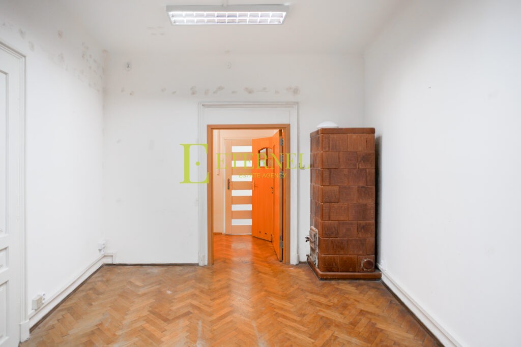 Lokal użytkowy 104m2 | ul. Krowoderska | Ścisłe centrum Krakowa | Parter kamienicy