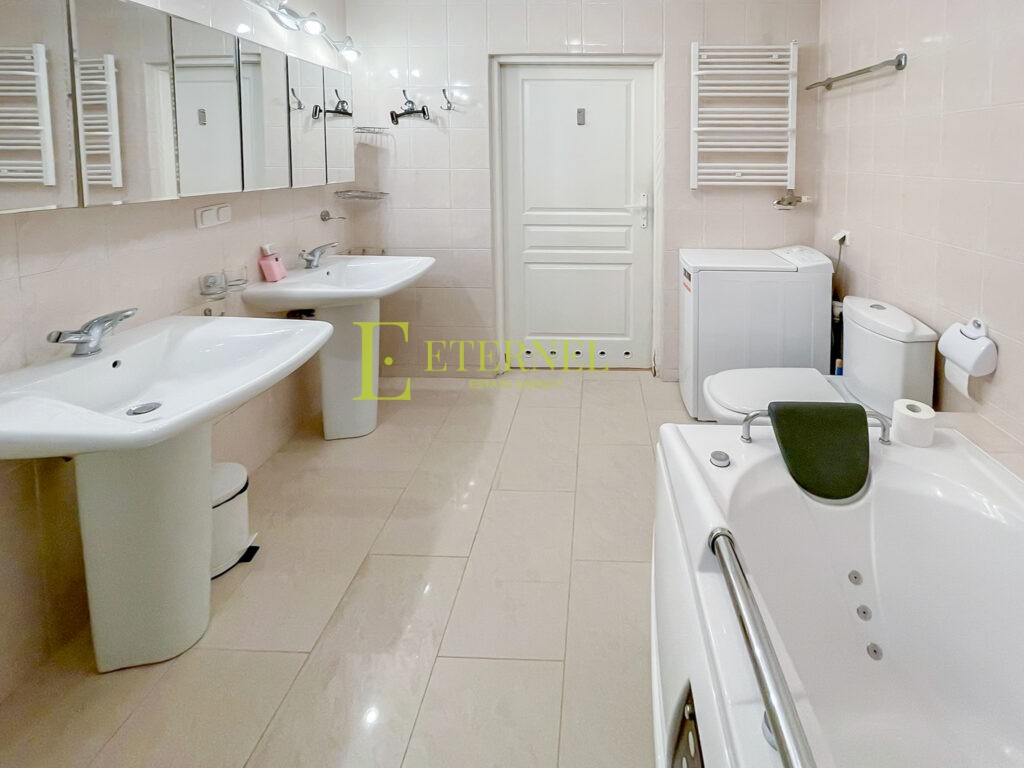 Mieszkanie 2-pokojowe z dużym tarasem i garażem – ul. Bobrzyńskiego 19, Ruczaj, Kraków