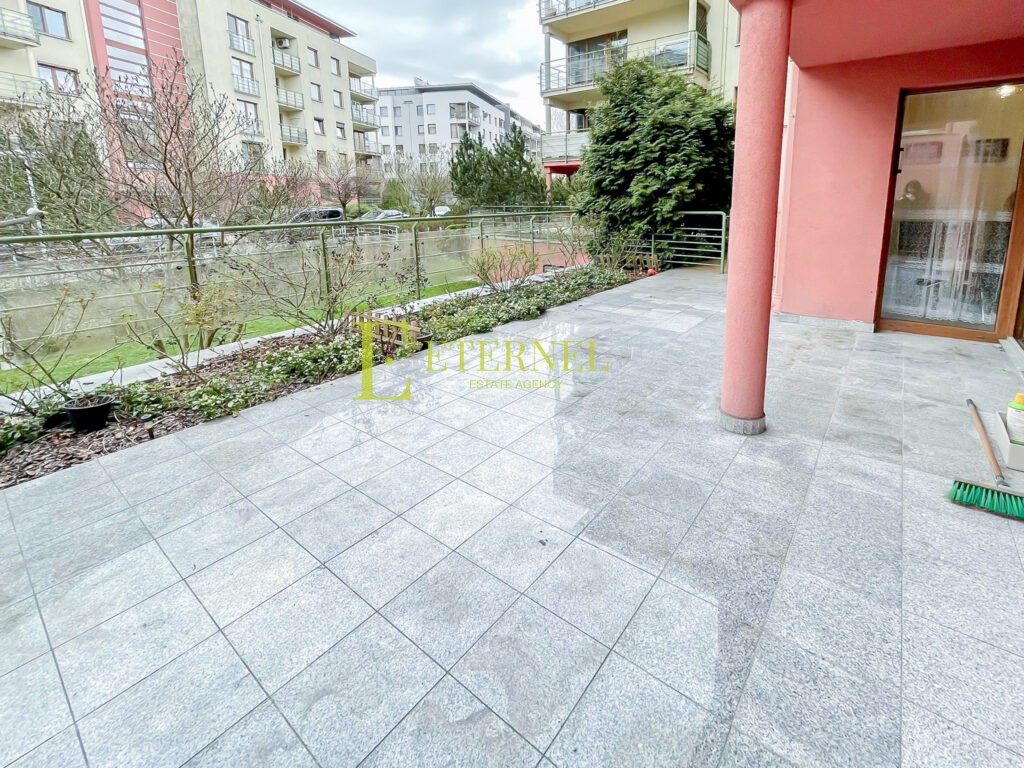 Mieszkanie 2-pokojowe z dużym tarasem i garażem – ul. Bobrzyńskiego 19, Ruczaj, Kraków