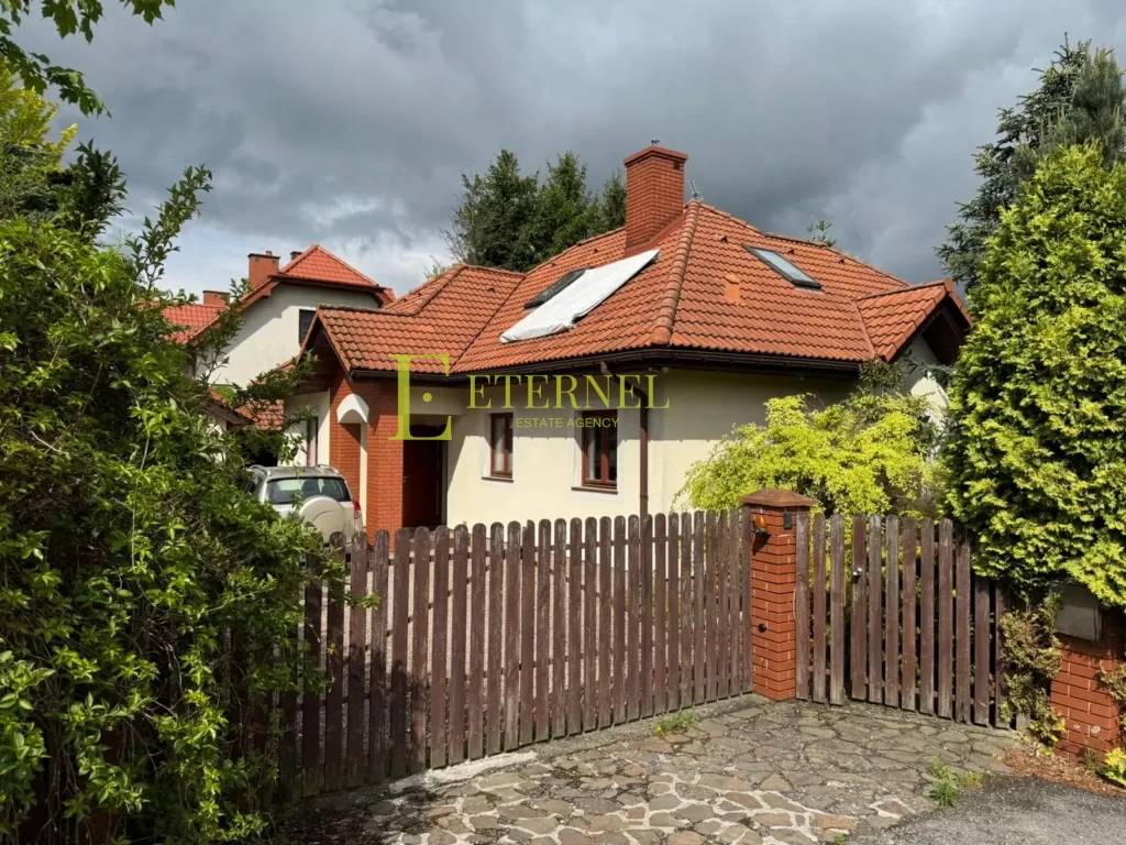 Ekologiczny 5-pokojowy dom parterowy z poddaszem 136,1 m2 na działce 1104 m2 na sprzedaż – ul. Podgórska, Wieliczka