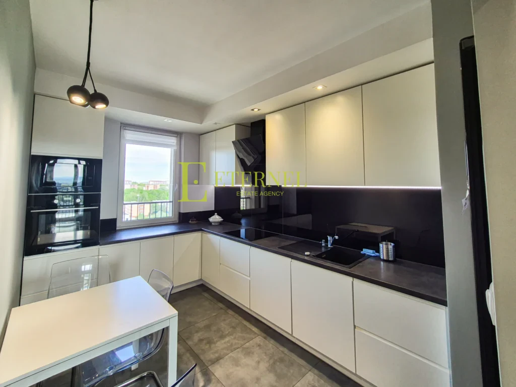 Rooms for rent in 3-room apartment 63 m2 – Avia estate, Kraków, Czyżyny