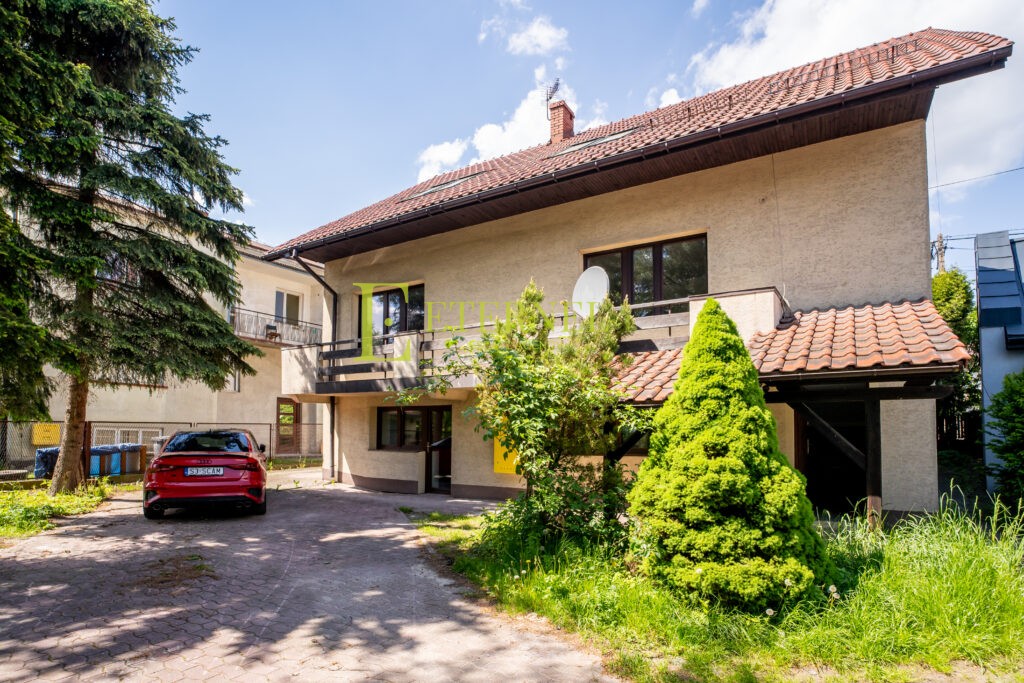 Cały budynek 9-pokojowy do wynajęcia 235,7 m2 na działce 20 arów – ul. Radziwiłłów, Aleksandrowice (gmina Zabierzów)