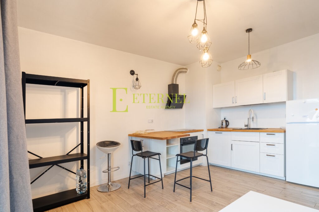 2-pokojowe mieszkanie z dużym balkonem do wynajęcia 47 m2 pet friendly – os. Na Lotnisku 1, Kraków, Czyżyny