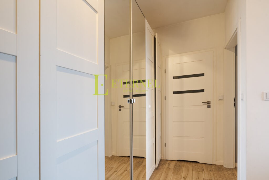 2-room apartment with large balcony for rent 47 m2 pet friendly – Na Lotnisku 1 estate, Kraków, Czyżyny