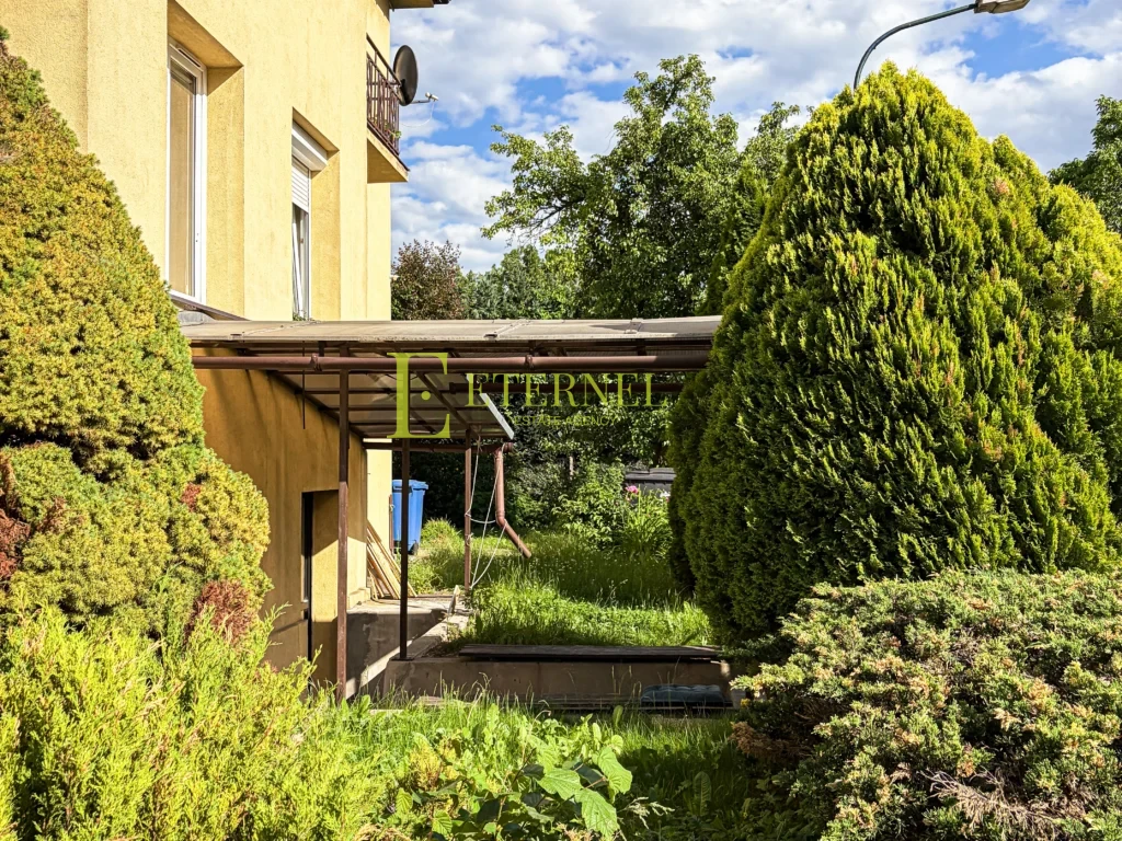 Lokal użytkowy 37 m2 na sprzedaż w odrestaurowanej kamienicy – Kraków, Olsza / Osiedle Oficerskie