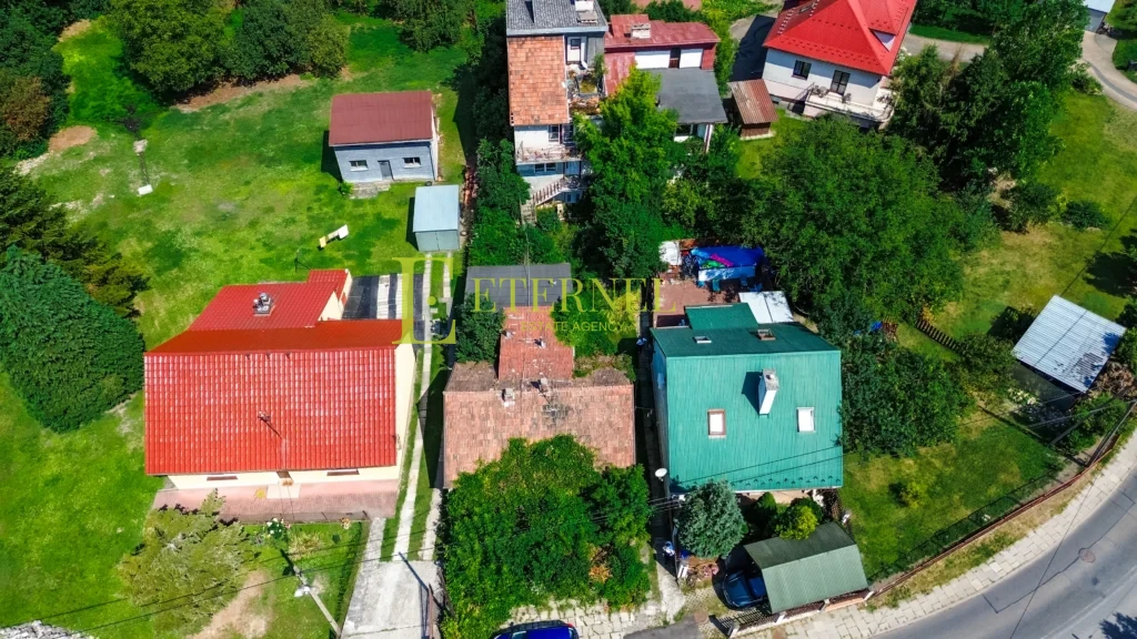 Nieruchomość inwestycyjna z 2 domami + prawomocne pozwolenie na budowę – ul. Tyniecka, Kraków, Podgórze