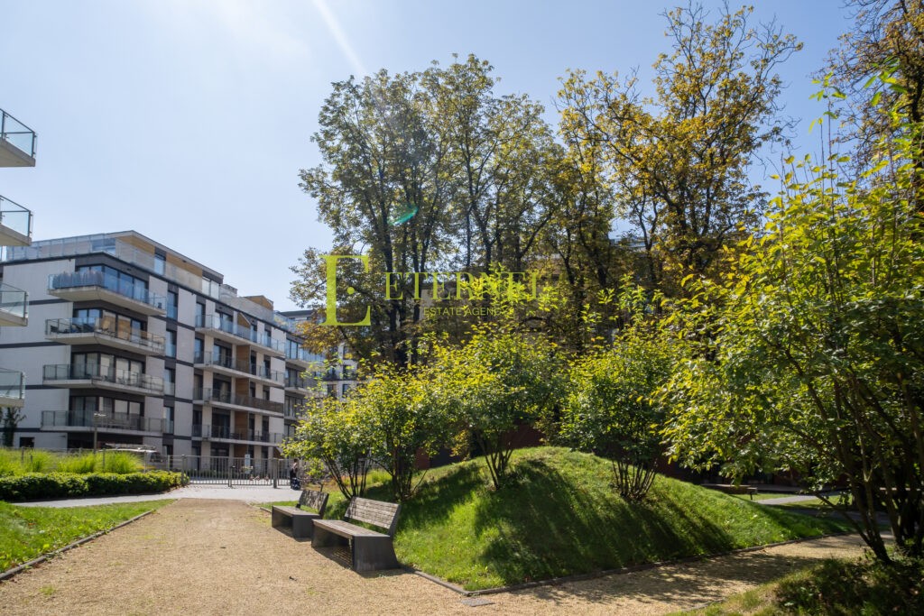 Mikrokawalerka 18 m2 w akademiku do wynajęcia – Kraków, Grzegórzki
